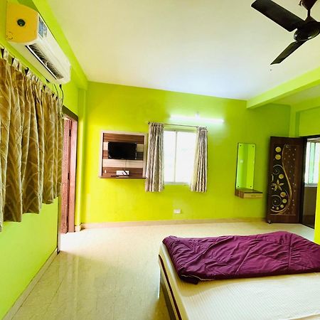 Hotel Falcon House ! Puri - Shriyash Group Exteriör bild